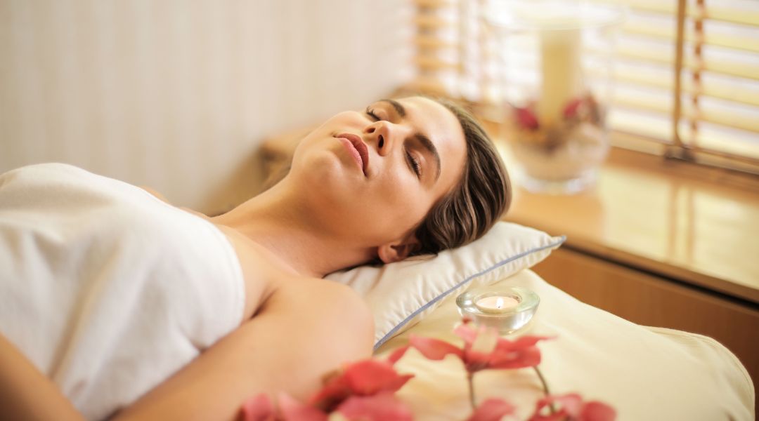 liên hệ Khám phá trải nghiệm massage Yoni tại Thanh Hoá